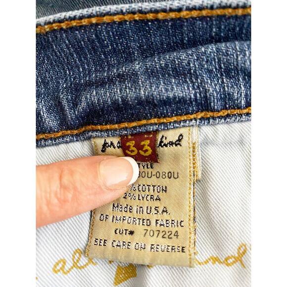 7 For All Mankind Women's Bootcut Jeans Cotton Stretch Mid Rise Distress Raw Hem - Picture 5 of 7